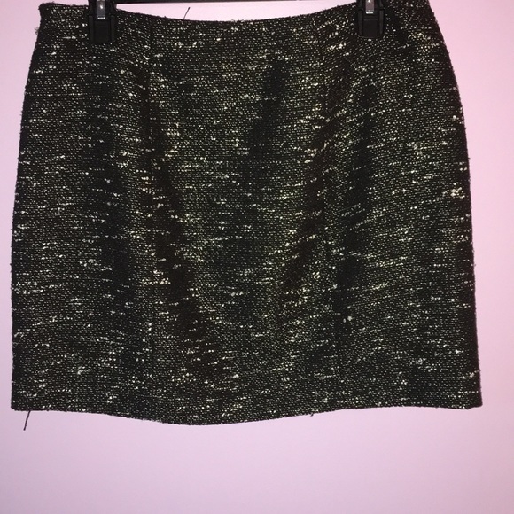 Mini Skirt - Picture 2 of 3